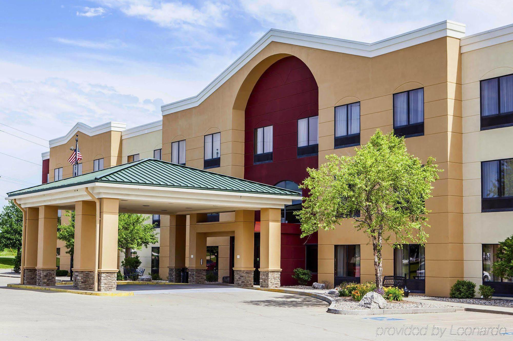 Comfort Suites Near Route 66 Springfield Eksteriør bilde