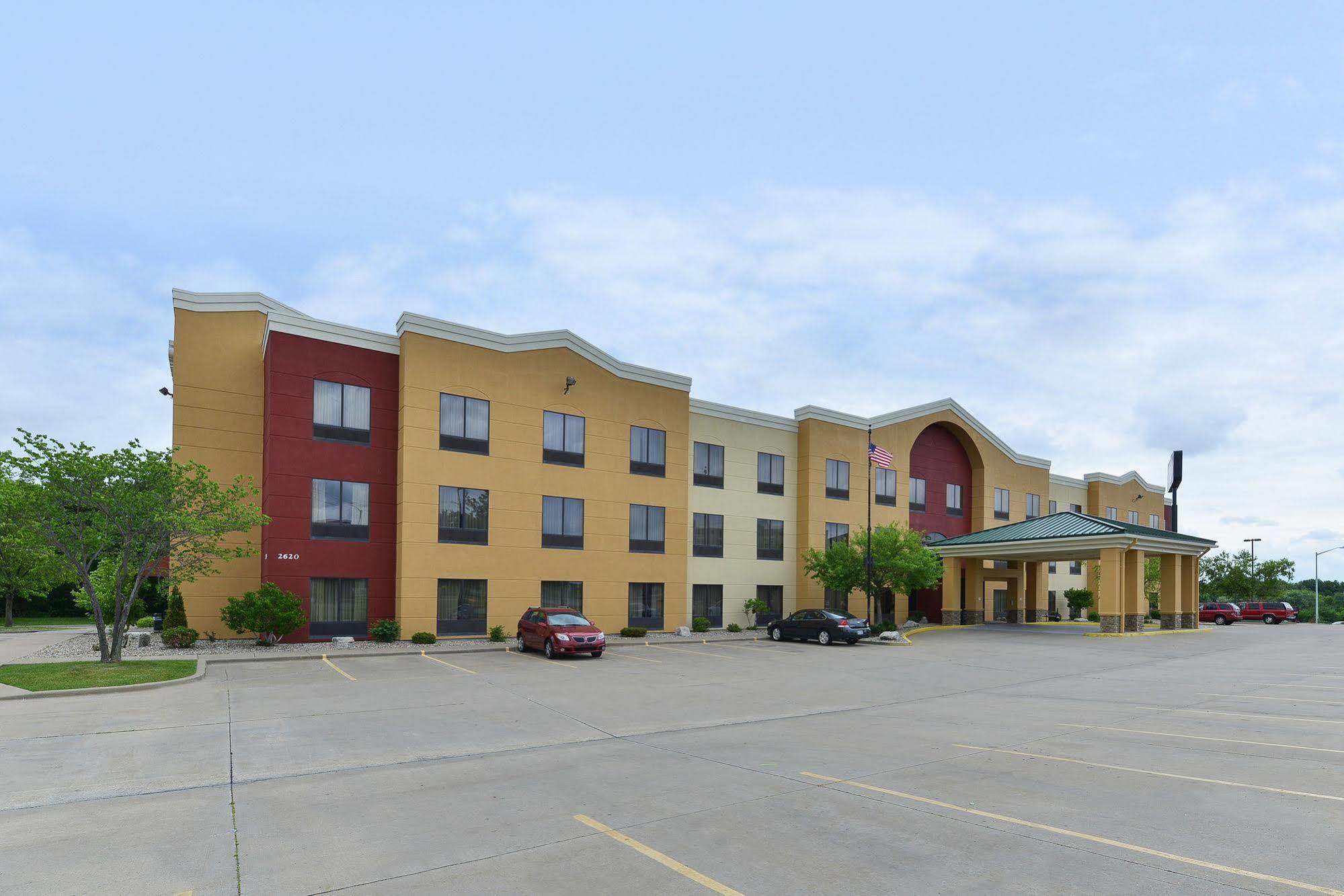 Comfort Suites Near Route 66 Springfield Eksteriør bilde
