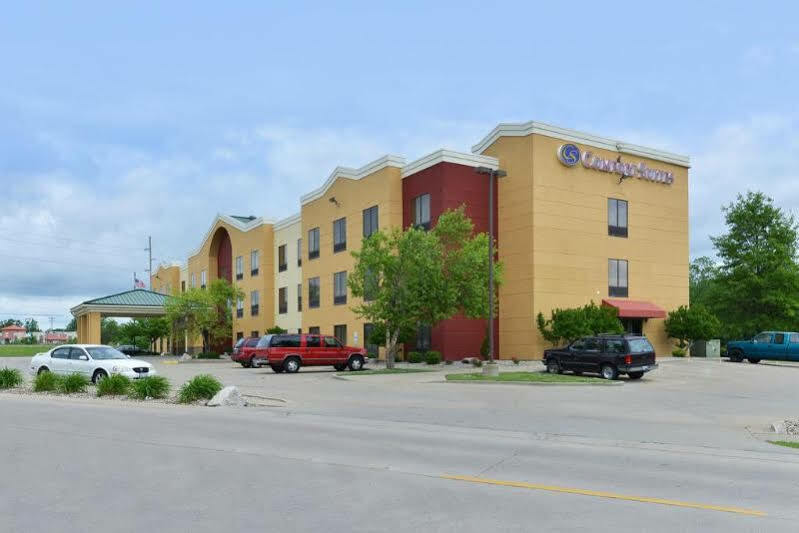 Comfort Suites Near Route 66 Springfield Eksteriør bilde